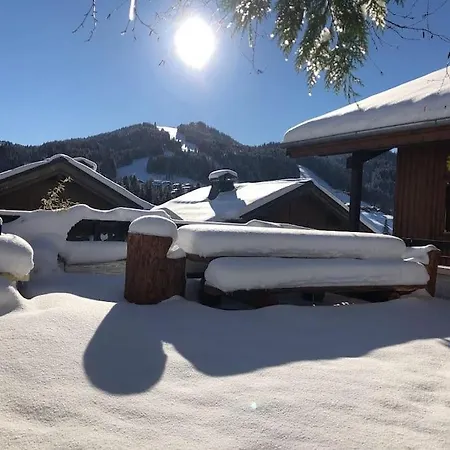 Chalet Chalet 500 M Du Village Et Du Front De Neige Les Gets