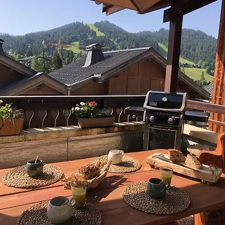 Chalet 500 M Du Village Et Du Front De Neige * Les Gets